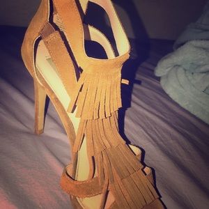 Steve Madden Fringe heels